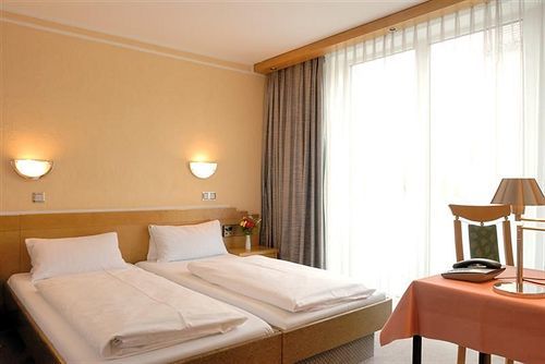 Imperial 3* München